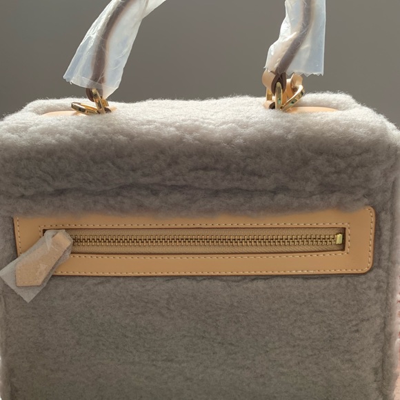 Samantha Thavasa - Picture 6 of 6